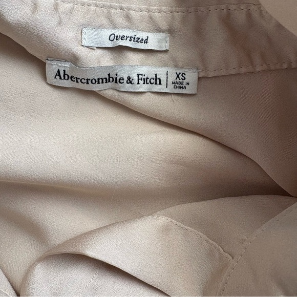Abercrombie & Fitch Oversized Satin Blouse XS Beige Shirt - Picture 6 of 8